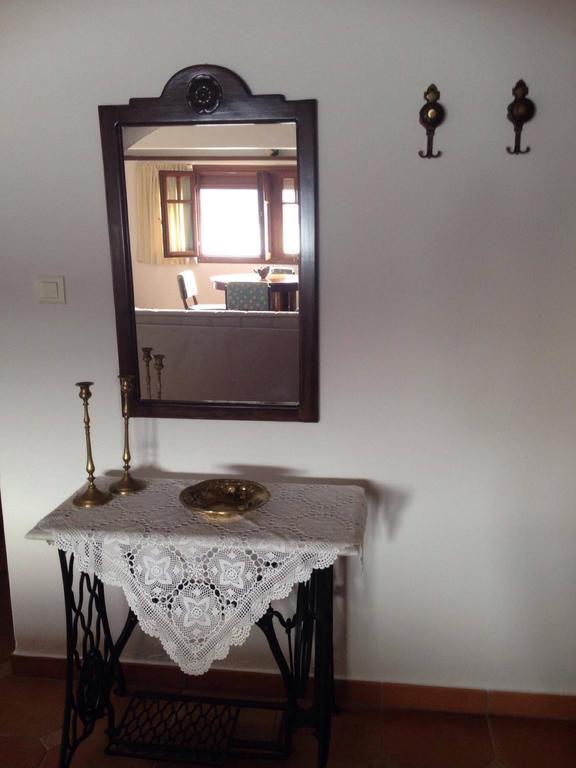 Pleoussa Studio And Apartments Скопелос Экстерьер фото